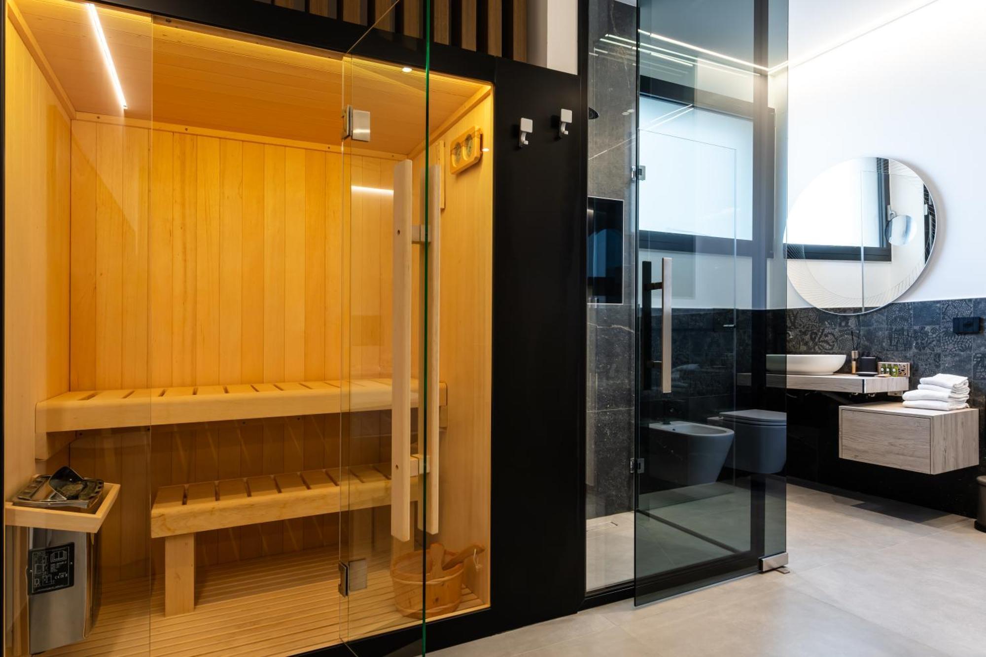 Luxury Suite New Look 모노폴리 외부 사진